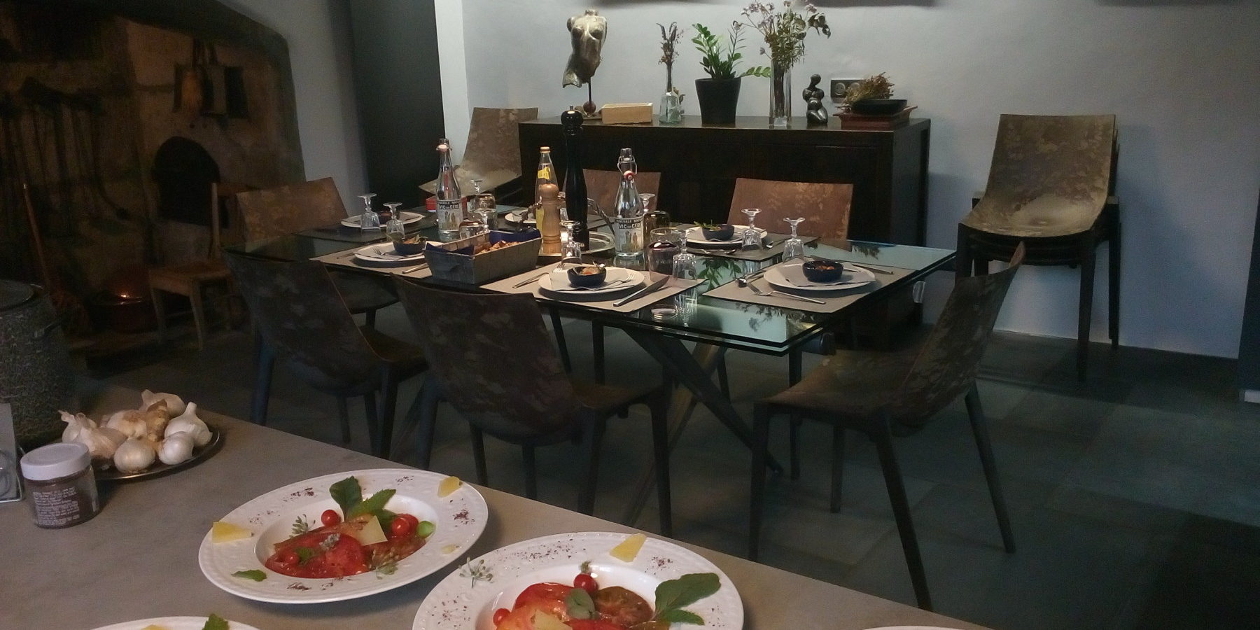 Diner d'été à la Maison du Chevalier des Huttes à Vic sur Cère