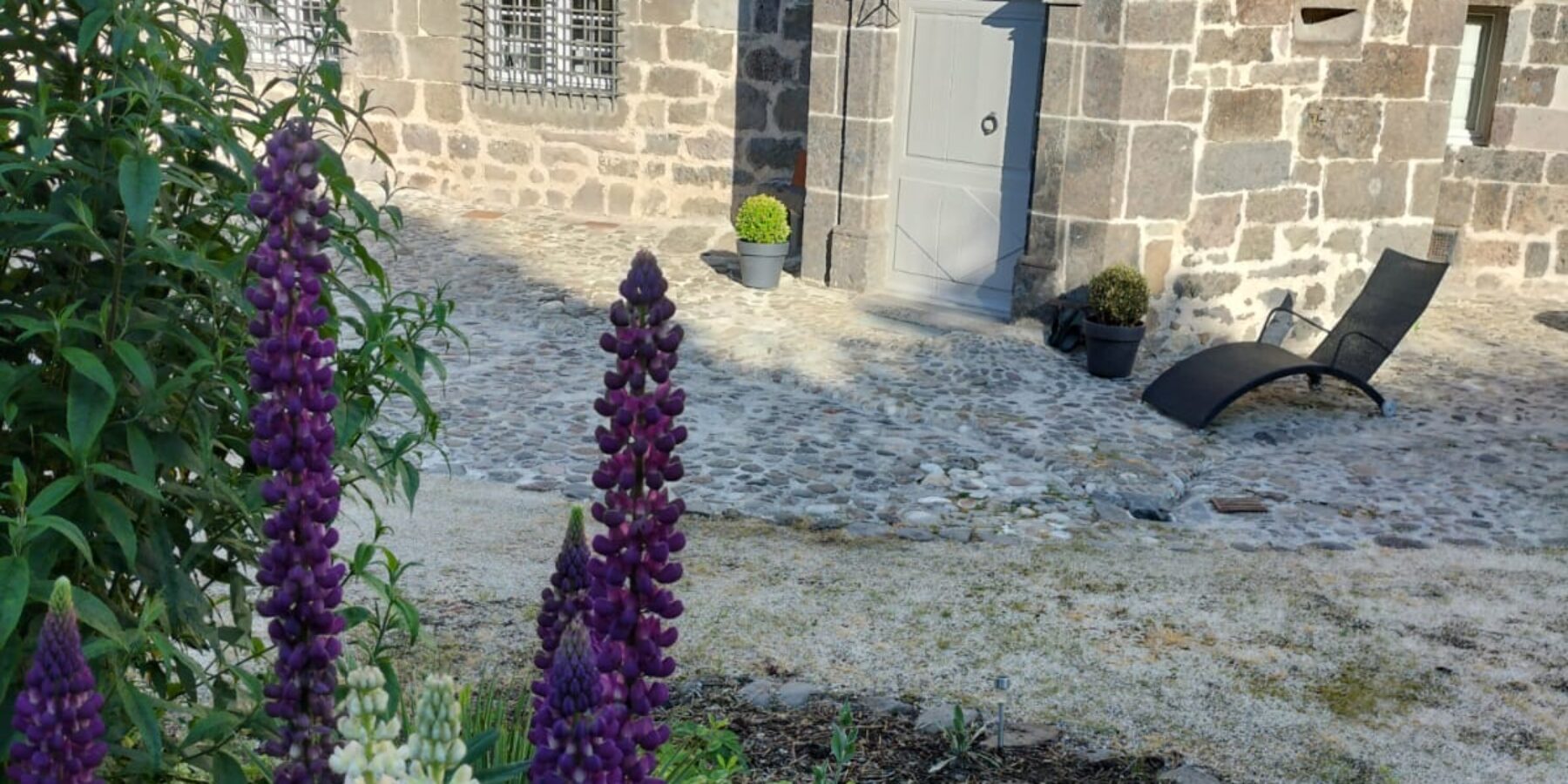 Keep cool à la Maison du Chevalier des Huttes à Vic sur Cère (Auvergne Rhone Alpes, Cantal, France)